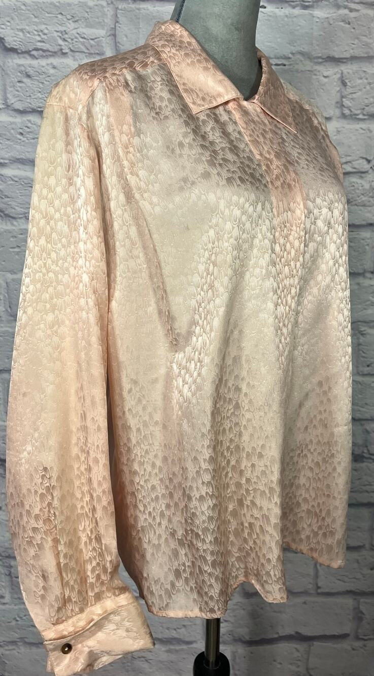 VintageDeadstock Argenti Textured Silk Blouse